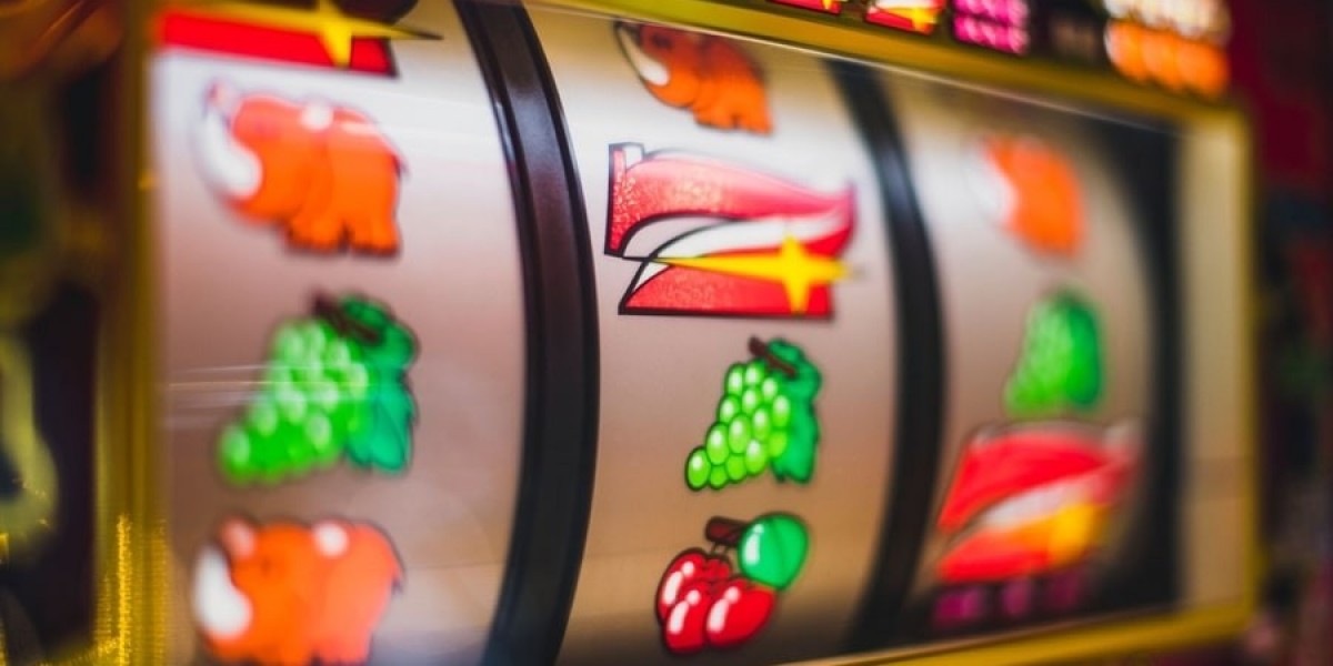 Spinning for Gold: Mastering the Art of Online Slots