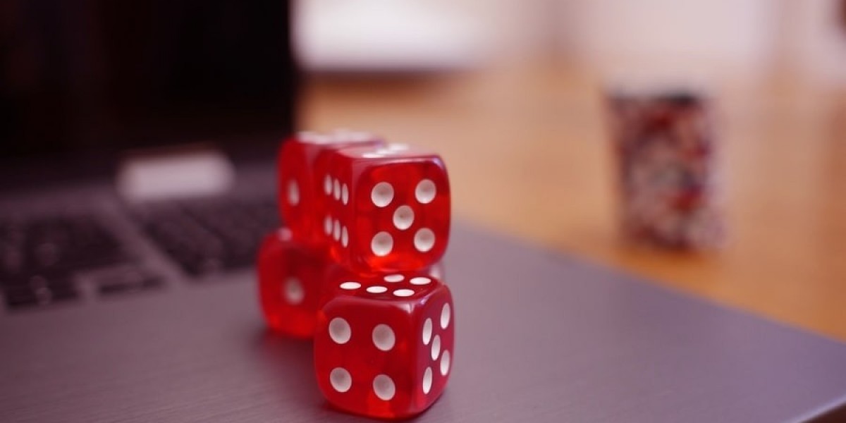 Rolling the Dice and Taking Chances: Navigating the Galaxy of Casino Sites