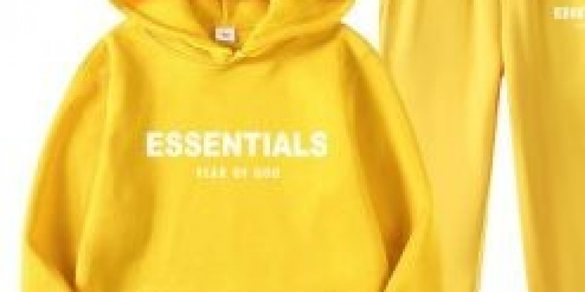 Fear of God Essentials: The Ultimate Guide to Essentials Hoodies and Spider Clothing